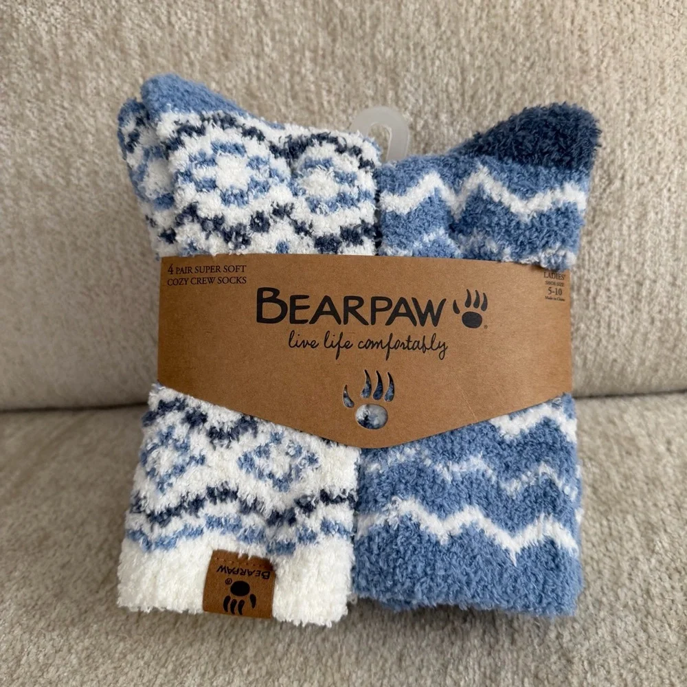 BearPaw Blue and White 4pk Cozy Socks, Sz 9-11